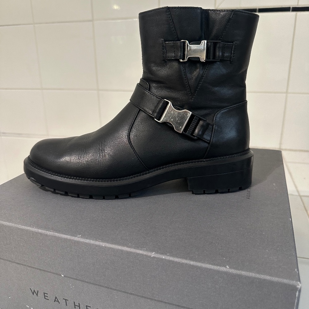 Aquatalia Lillie Matte Leather Boot